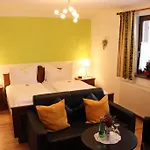 Wolfgangsee Гостевой дом 3*