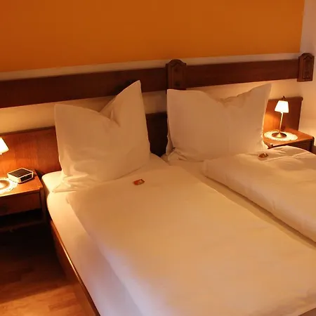 بنسيون فولفغانغسي بيت ضيافة