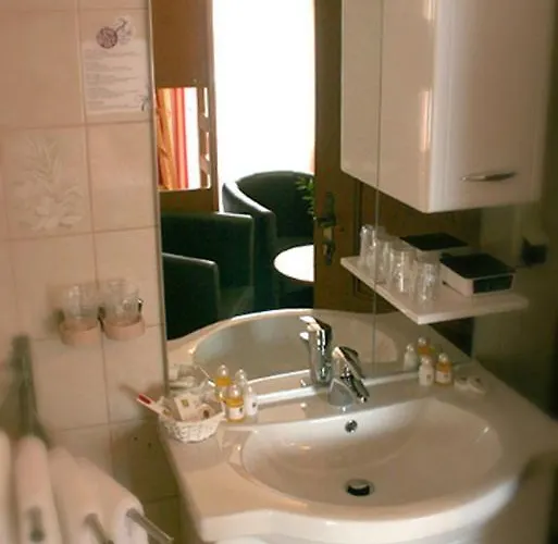 沃夫冈膳食公寓酒店 Saint Wolfgang